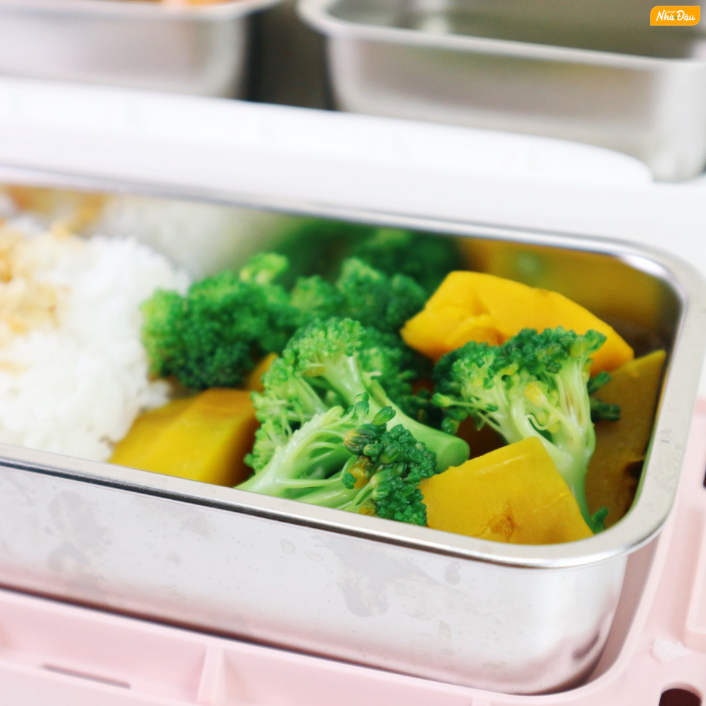 hộp cơm cắm điện mang đi làm
