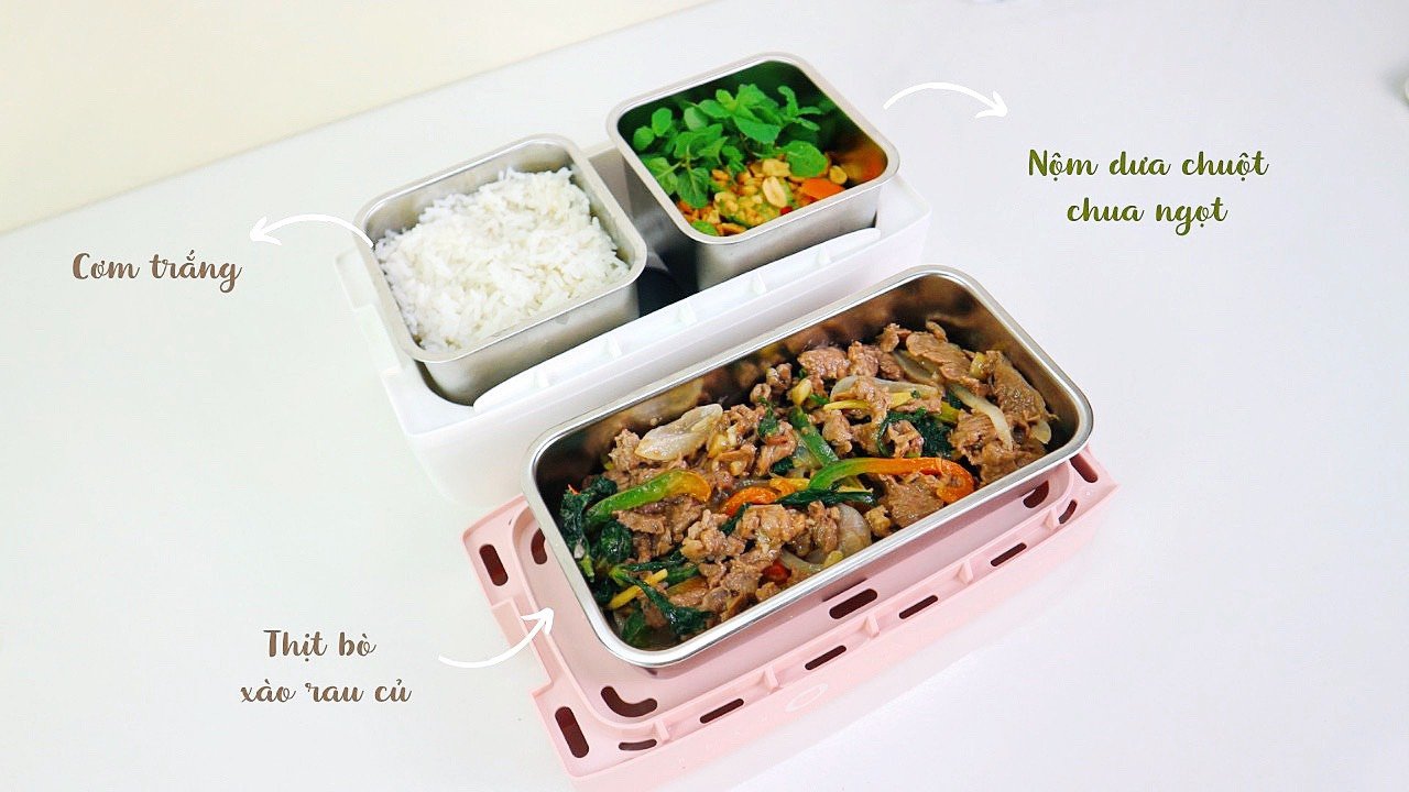 hộp cơm mang đi làm cho thứ 4