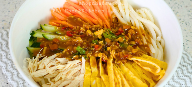 Cách làm mì trộn thịt ức gà vừa ngon vừa Healthy